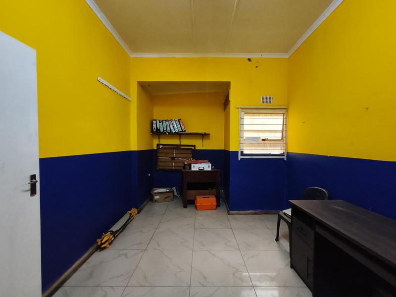 Commercial Property for Sale in Southernwood Eastern Cape